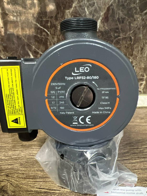پمپ سیرکولاتور خطی لئو ۳ سرعت ۱¼ اینچ مدل LRP32-80/180 | شوفاژ و سیستم گرمایشی