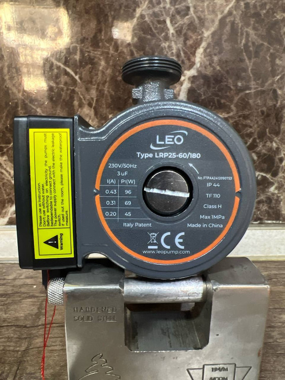 پمپ آب سیرکولاتور خطی گرمایشی شوفاز لئو | مدل LRP25-60/180 | سه دور | خروجی 1 اینچ